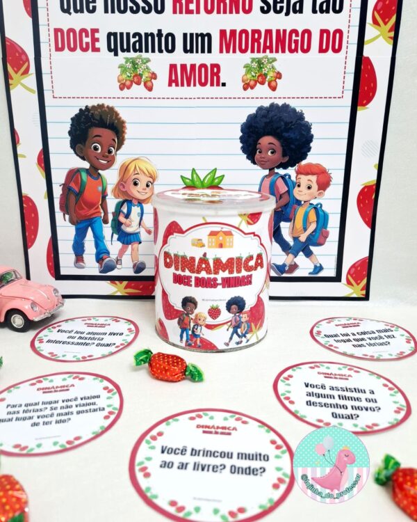 CAIXA MIMO EQUIPE ESCOLAR, EQUIPE ESCOLAR, VOLTA ÀS AULAS, morango do amor, kit equipe com amor, volta às aulas equipe escolar , equipe escolar , dinâmica volta Às aulas ,Lojinha do professor, recursos pedagógicos, professor, educação, atividades infantis, alfabetização,professora, professor,recursos lúdicos, lojinha,ensino fundamental,pedagogo,pedagoga,dicas de atividades infantis,