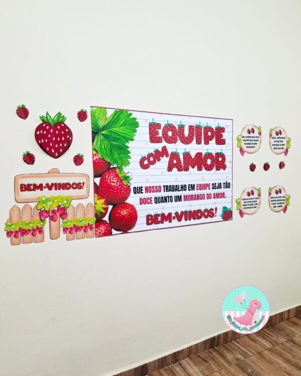 Equipe com amor-Kit volta às aula- morango do amor