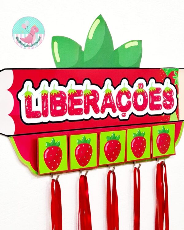 🏫Fichas de liberações para sala de aula ✅A utilização de fichas de permissão é uma prática importante na gestão da sala de aula. Elas oferecen diversos benefícios, tais como: ✅Segurança: Permitem um registro rápido de quem está fora da sala. ✅Gestão de tempo: Reduzem interrupções, tornando o processo mais fluido. ✅Responsabilidade: Desenvolvem o senso de autonomia e a capacidade dos alunos de seguir regras. Páginas:2 Tamanho:70cmx60cm