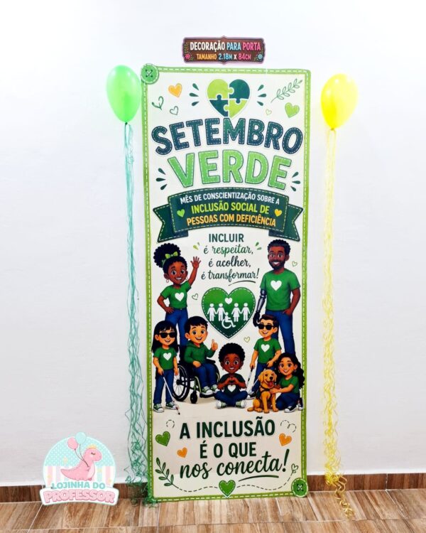 Painel 2 em 1- Porta ou Parede-Setembro Verde